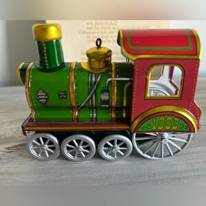 Hallmark 1983 Tin Locomotive *Rare*